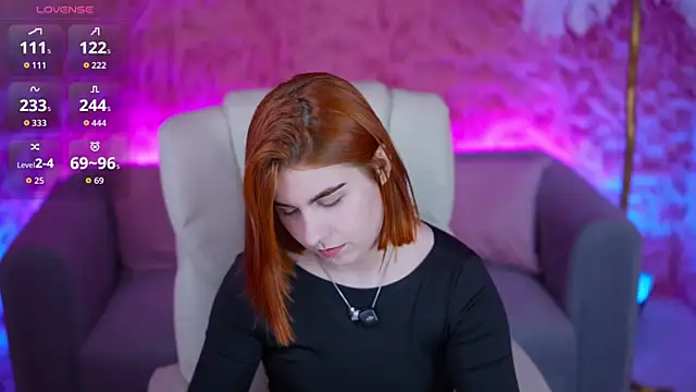 GingerPinky online show from March 29, 2026, 1:00 pm