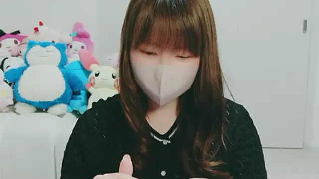 yuyuchan   online show from April 18, 2026, 11:14 am