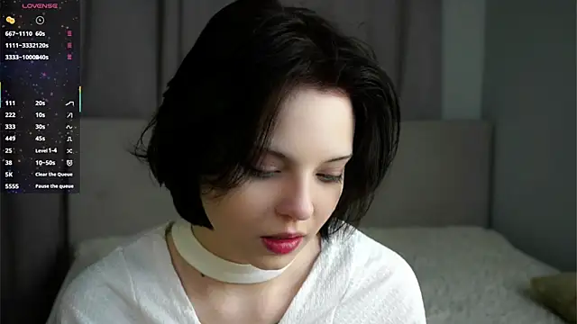 SharylOrbin online show from January 7, 2026, 11:18 pm