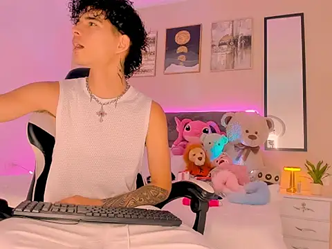 back thomson online show from February 21, 2026, 8:43 pm