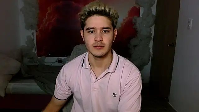 RayanLynxx online show from December 19, 2025, 7:21 pm