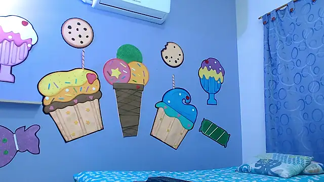 NOVAHOT98 online show from January 7, 2026, 7:16 pm