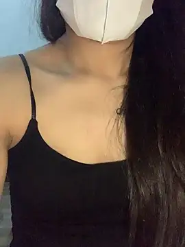 NinaBaby22 online show from April 9, 2026, 4:34 pm