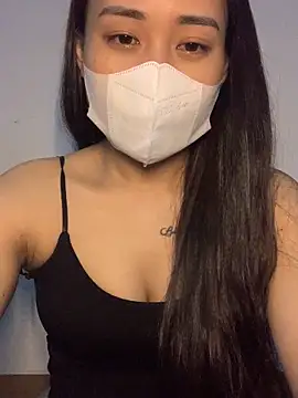 NinaBaby22 online show from May 12, 2026, 5:32 pm