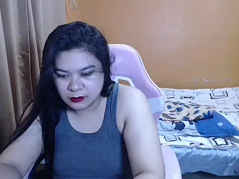 Snapshot of ur_hotsexymaria chatting on February 26, 2026, 12:31 am ur hotsexymaria online show from February 26, 2026, 12:31 am
