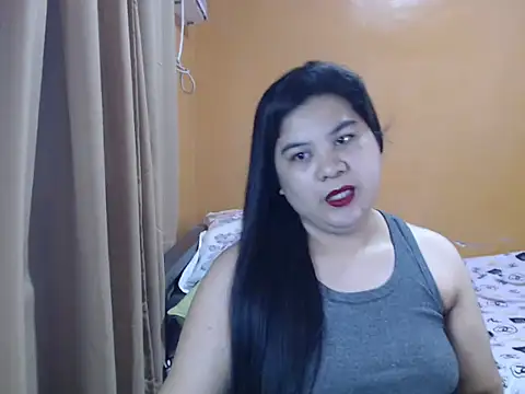 Snapshot of ur_hotsexymaria chatting on March 16, 2026, 5:44 am ur hotsexymaria online show from March 16, 2026, 5:44 am