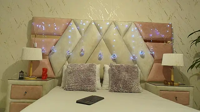 Snapshot of PerlaStar_t chatting on December 22, 2025, 11:29 am PerlaStar t online show from December 22, 2025, 11:29 am