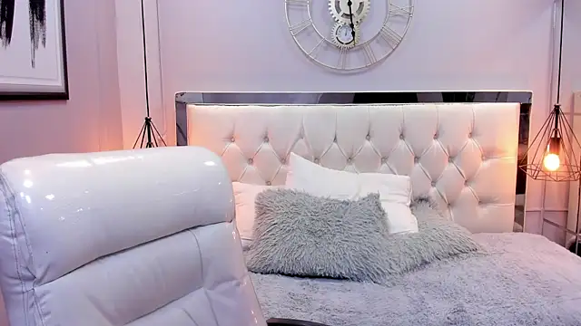 drake miller7 online show from December 16, 2025, 3:33 am