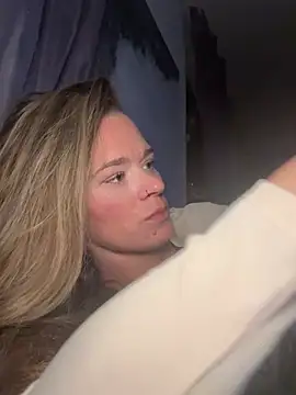 Snapshot of vinique99 chatting on January 13, 2026, 8:36 pm vinique99 online show from January 13, 2026, 8:36 pm