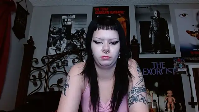 Snapshot of Bettieee_Agura chatting on February 24, 2026, 11:36 pm Bettieee Agura online show from February 24, 2026, 11:36 pm