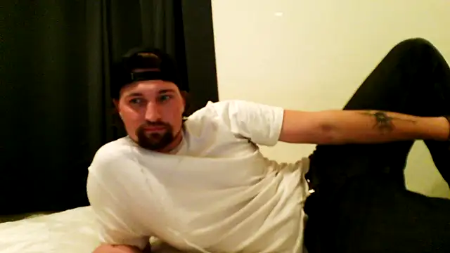 In tandem online show from March 12, 2026, 2:50 am