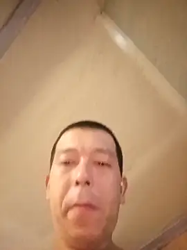 Blackpaullee online show from May 15, 2026, 11:34 pm