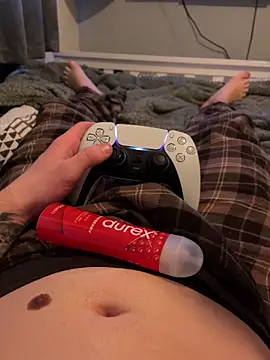 harrygeorge18 online show from February 11, 2026, 4:45 pm