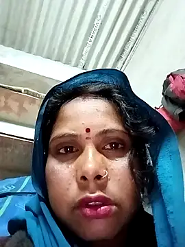 Snapshot of Shreya_pandit chatting on January 12, 2026, 10:37 pm Shreya pandit online show from January 12, 2026, 10:37 pm