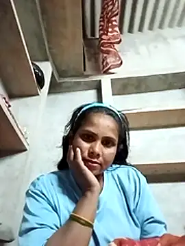 Snapshot of Shreya_pandit chatting on January 17, 2026, 12:15 am Shreya pandit online show from January 17, 2026, 12:15 am