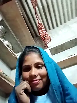 Snapshot of Shreya_pandit chatting on February 5, 2026, 1:10 am Shreya pandit online show from February 5, 2026, 1:10 am