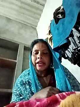 Snapshot of Shreya_pandit chatting on February 5, 2026, 7:40 pm Shreya pandit online show from February 5, 2026, 7:40 pm