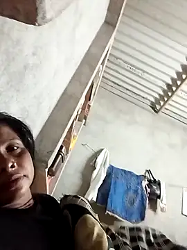 Snapshot of Shreya_pandit chatting on February 12, 2026, 12:27 am Shreya pandit online show from February 12, 2026, 12:27 am