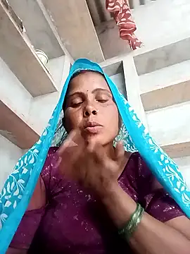 Snapshot of Shreya_pandit chatting on February 27, 2026, 9:20 am Shreya pandit online show from February 27, 2026, 9:20 am