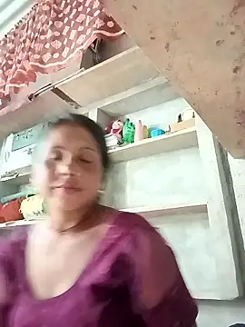 Snapshot of Shreya_pandit chatting on March 15, 2026, 5:13 am Shreya pandit online show from March 15, 2026, 5:13 am