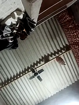 Snapshot of Shreya_pandit chatting on March 23, 2026, 10:36 pm Shreya pandit online show from March 23, 2026, 10:36 pm