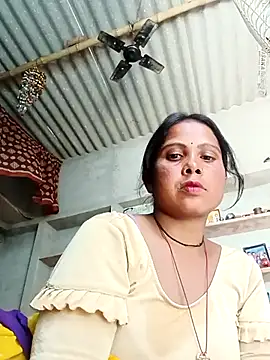 Shreya pandit online show from May 22, 2026, 7:26 am