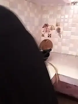 Snapshot of Pooja_Love143 chatting on March 8, 2026, 5:00 am Pooja Love143 online show from March 8, 2026, 5:00 am