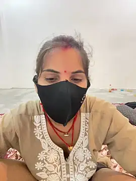 Snapshot of Pooja_Love143 chatting on May 19, 2026, 2:34 pm Pooja Love143 online show from May 19, 2026, 2:34 pm