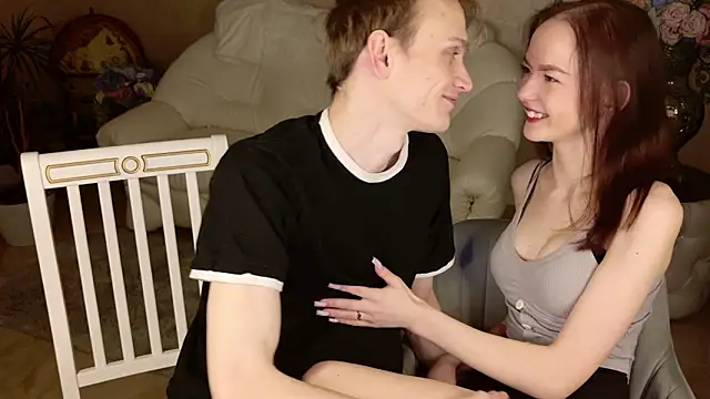 WeksaMur online show from February 8, 2026, 7:06 pm