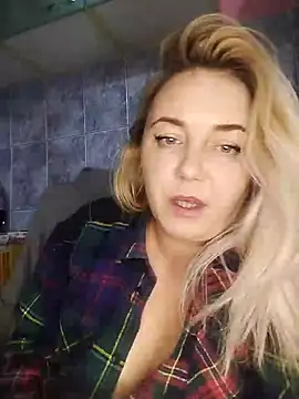 VeraLiubov online show from December 22, 2025, 7:33 pm