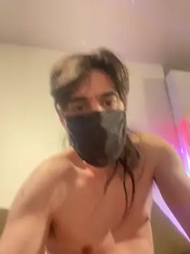 Snapshot of gilbertsmitte chatting on February 7, 2026, 3:32 am gilbertsmitte online show from February 7, 2026, 3:32 am