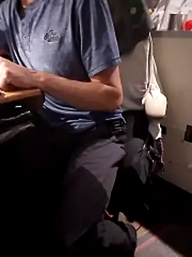 Quebec46 online show from April 14, 2026, 9:43 pm