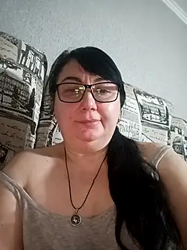 MariSwan222 online show from February 6, 2026, 5:05 pm