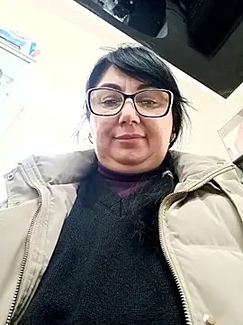 MariSwan222 online show from March 27, 2026, 10:04 am