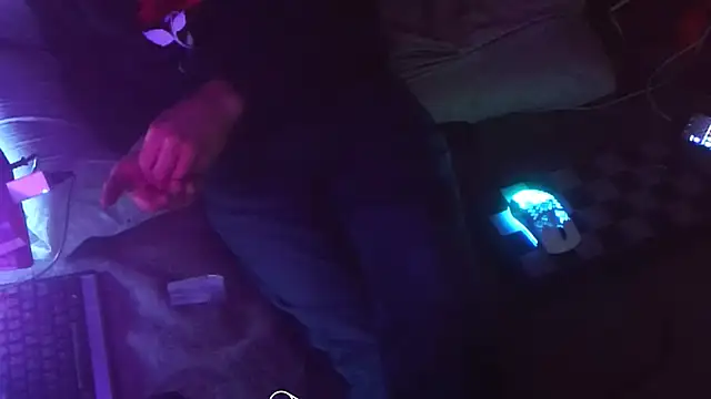 SnappedHagfish online show from April 4, 2026, 5:16 am