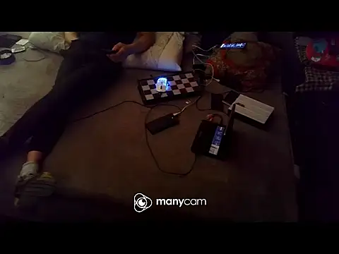 SnappedHagfish online show from April 4, 2026, 11:24 pm