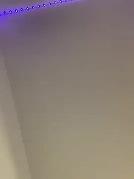 Melissaa00 online show from March 11, 2026, 12:00 pm