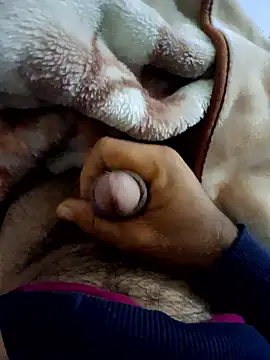 Snapshot of aman4404 chatting on January 15, 2026, 4:11 pm aman4404 online show from January 15, 2026, 4:11 pm