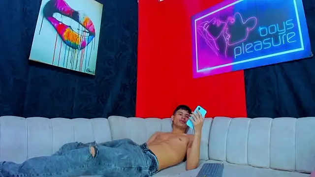 Damian and theo online show from January 12, 2026, 11:15 am