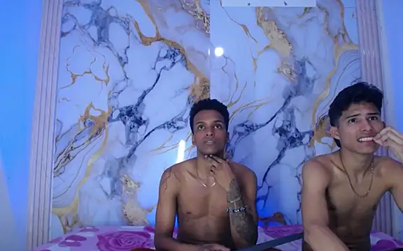 Snapshot of Damian_and_theo chatting on January 31, 2026, 7:45 pm Damian and theo online show from January 31, 2026, 7:45 pm