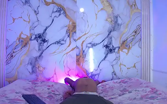 Snapshot of Damian_and_theo chatting on February 2, 2026, 7:12 pm Damian and theo online show from February 2, 2026, 7:12 pm