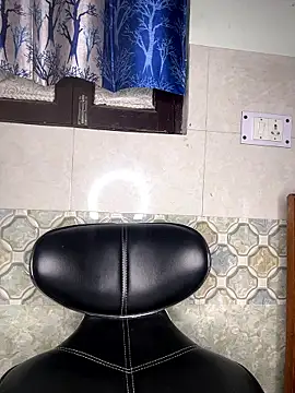 Snapshot of Oh_Priya chatting on January 7, 2026, 5:26 pm Oh Priya online show from January 7, 2026, 5:26 pm