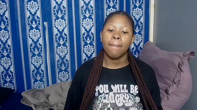 Snapshot of TemptingCloeXx chatting on January 31, 2026, 7:11 pm TemptingCloeXx online show from January 31, 2026, 7:11 pm