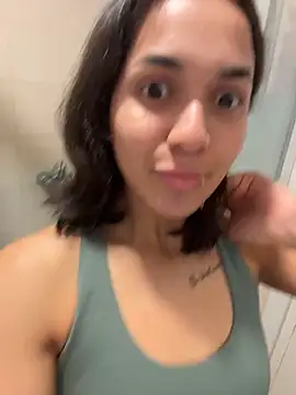 MiaMorenoo online show from January 6, 2026, 4:00 pm