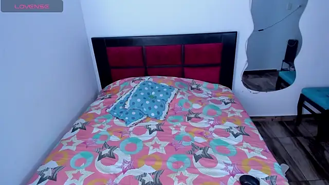 Snapshot of CRISTAL_T2 chatting on February 25, 2026, 7:45 pm CRISTAL T2 online show from February 25, 2026, 7:45 pm