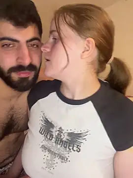 daddysgirly003 online show from March 26, 2026, 9:42 pm