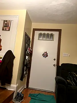 prettichocolate online show from December 16, 2025, 3:55 am