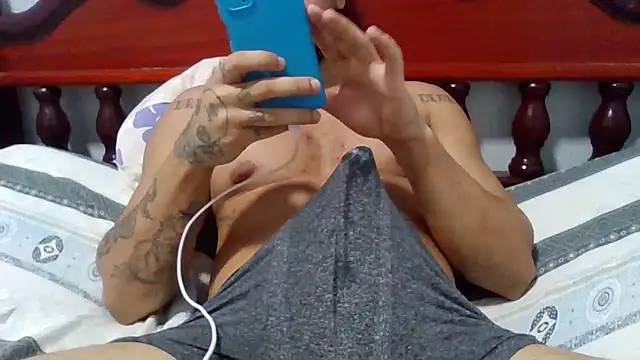 Snapshot of moreno_dotado22 chatting on February 24, 2026, 9:13 pm moreno dotado22 online show from February 24, 2026, 9:13 pm