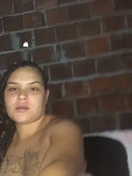 Snapshot of Geelalmeida chatting on April 3, 2026, 7:56 pm Geelalmeida online show from April 3, 2026, 7:56 pm