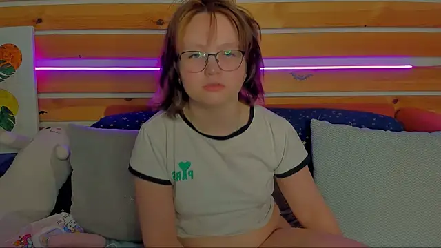 Mary Bryantt online show from February 15, 2026, 1:24 am